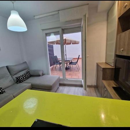 Apartamento Con Terraza Y Parking Gijón Rom bilde