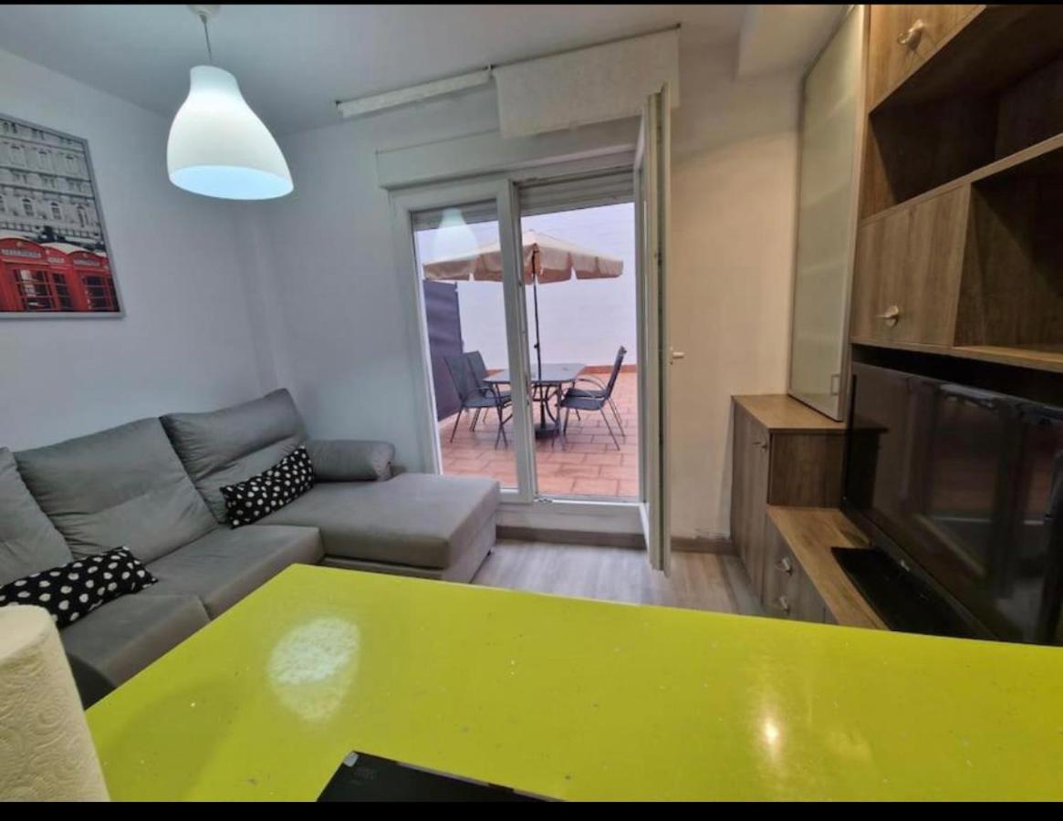 Apartamento Con Terraza Y Parking Gijón Rom bilde